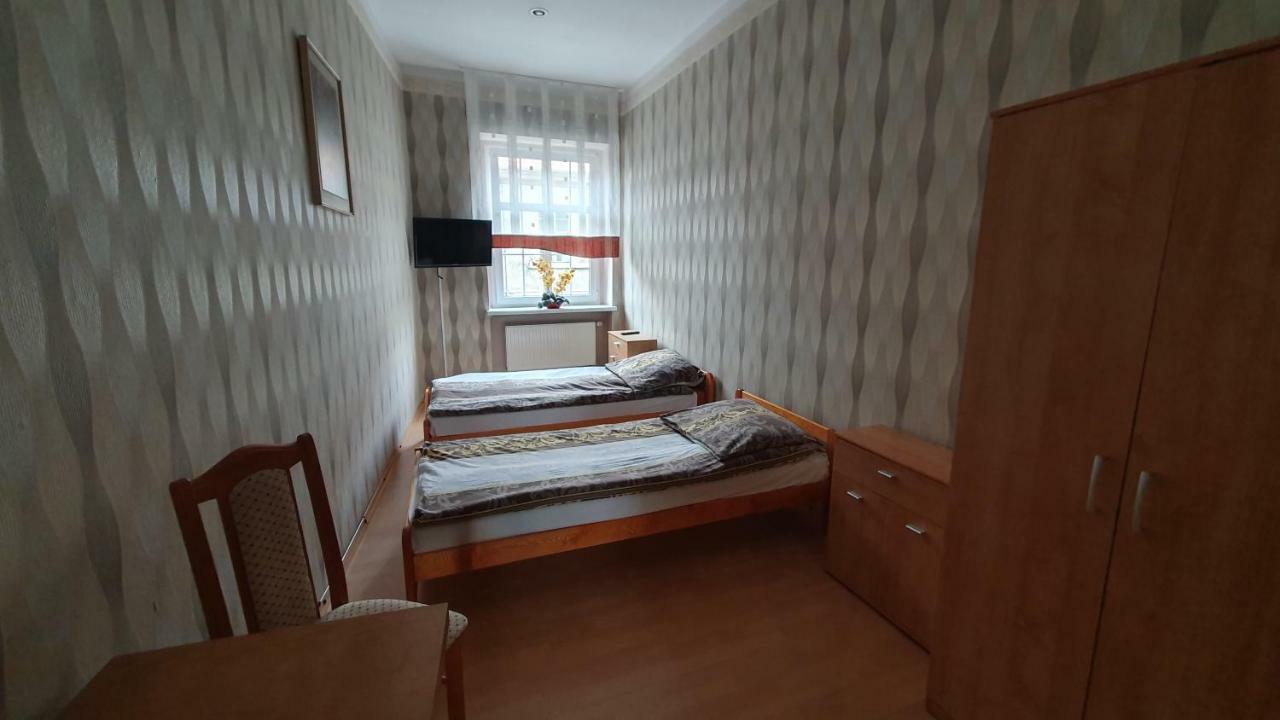 Pokoje Do Wynajecia Piastowska Międzyrzecz Exterior foto