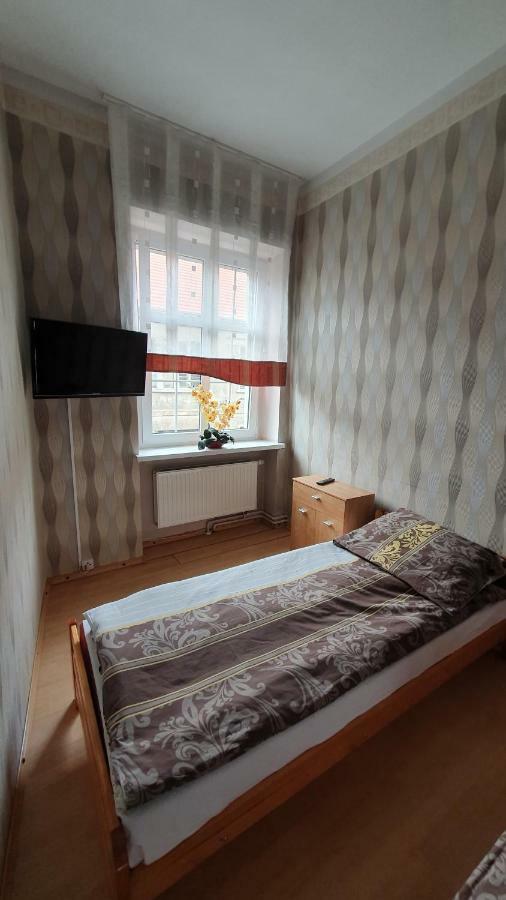 Pokoje Do Wynajecia Piastowska Międzyrzecz Exterior foto